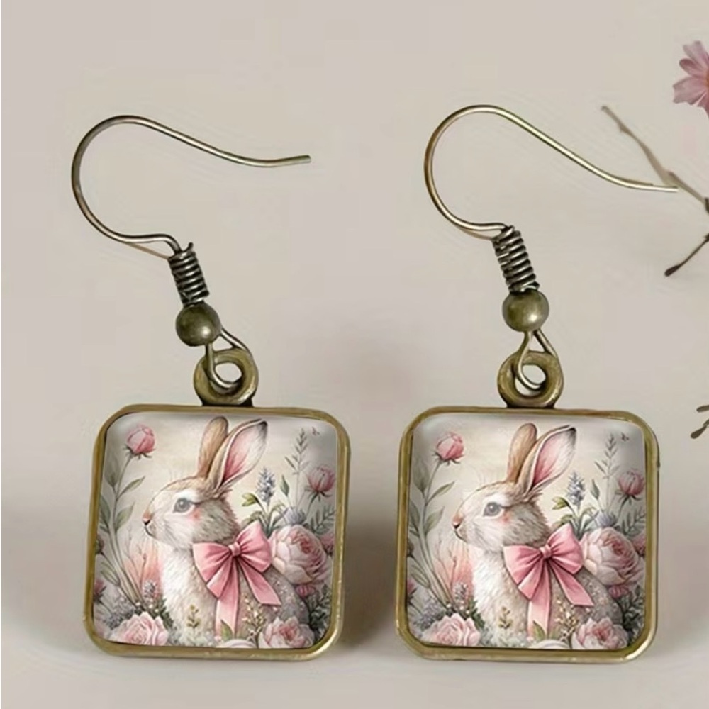 Charming Rabbit Earrings with Pink Accents